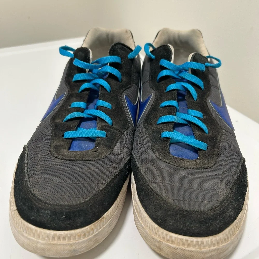 Nike Men’s Sneaker Black Blue Size 11.5